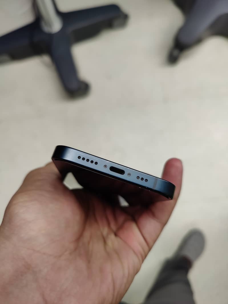 Iphone 13 PTA with box 3