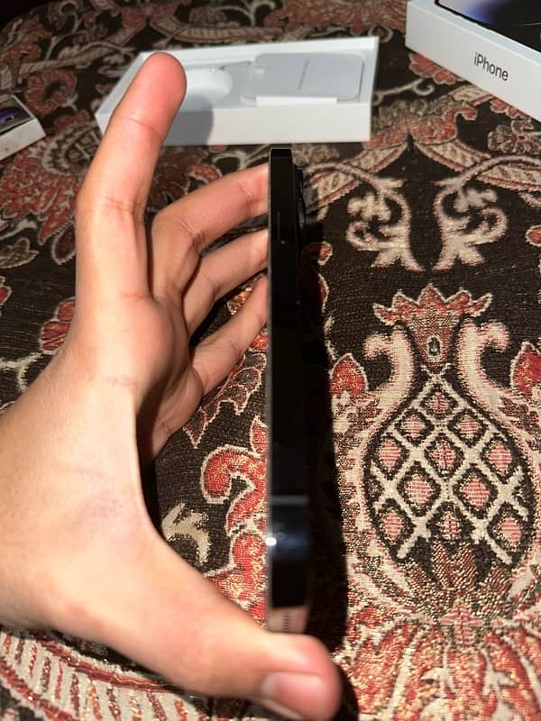 Apple 14 Pro Max non pta 7