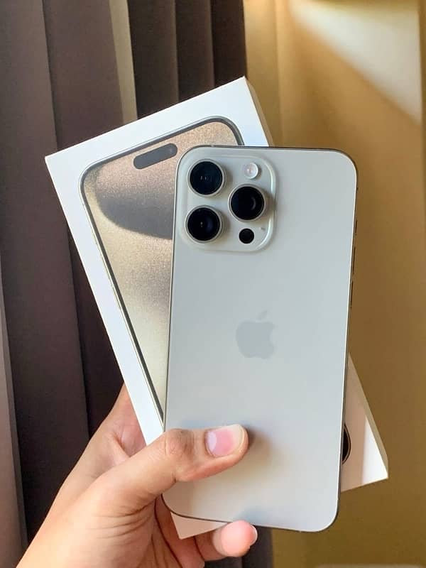 Iphone 15 pro max JV 6