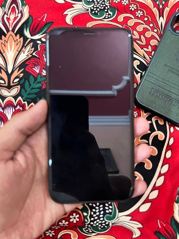 I phone XR Factory unlocked for sale 2