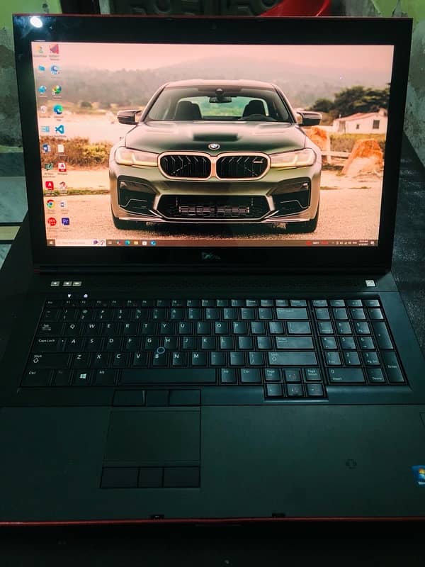 Dell precision m6700 (Read description below) 0
