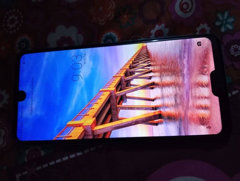 Sharp Aquos r3 6 gb ram 128 gb rom 2