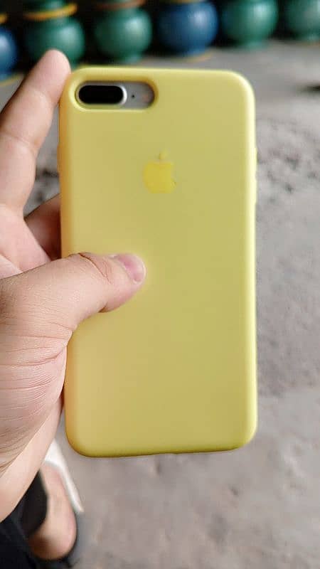 iphone 8+256 gb official pta approved condition 10by9 2