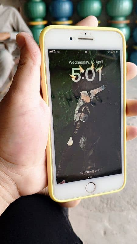 iphone 8+256 gb official pta approved condition 10by9 5