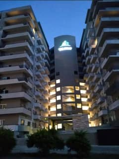 Luxury Furnished Corner Apartment Lake View Facing