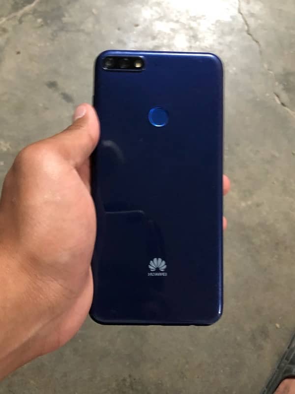 Huawei Out class mobile 1