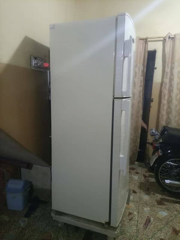 Dawlance full size fridge original condition in lalukhet 03112332537 4
