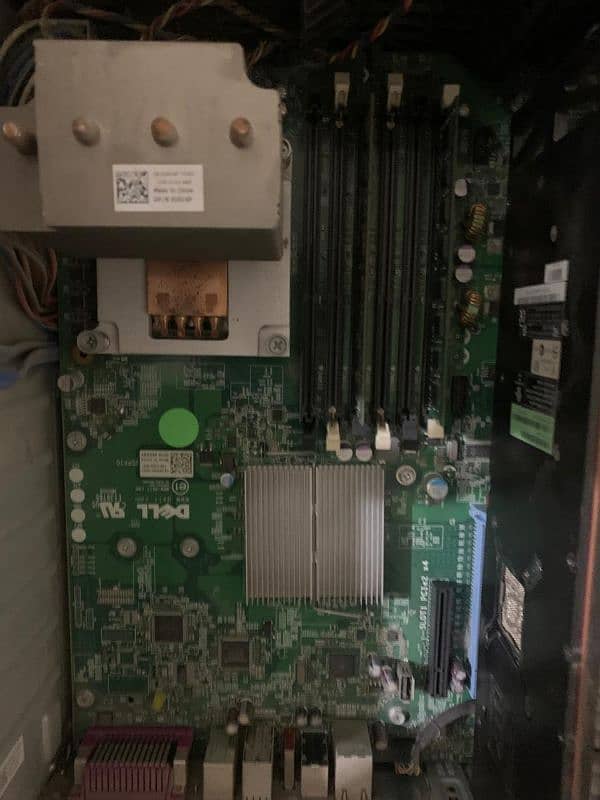 INTEL EXEON T3500 SERIES. 2