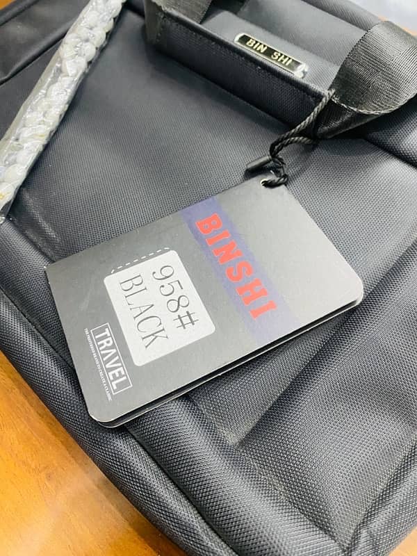 Laptop Bag (Bin Shi Brand) – Durable and Stylish 1