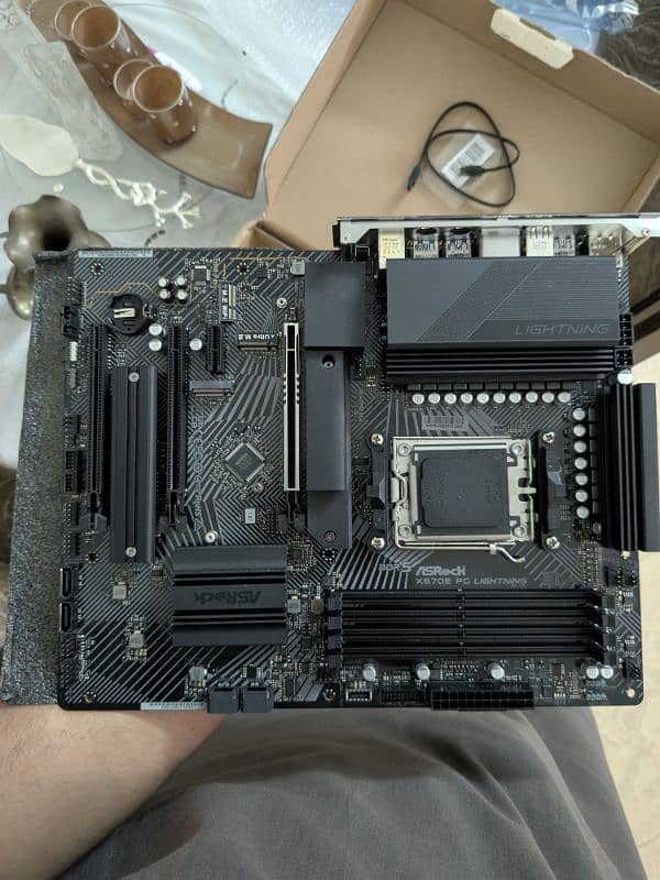 x670e pg lightning used 1