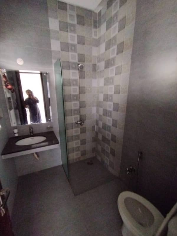 Lower Portion Locked And Upper Portion Available For Rent 9