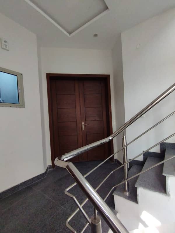 Lower Portion Locked And Upper Portion Available For Rent 15