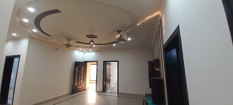 Lower Portion Locked And Upper Is Available For Rent 6