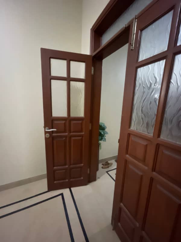 400sqyrd House for sale in Gulistan e Johar block 3A 3