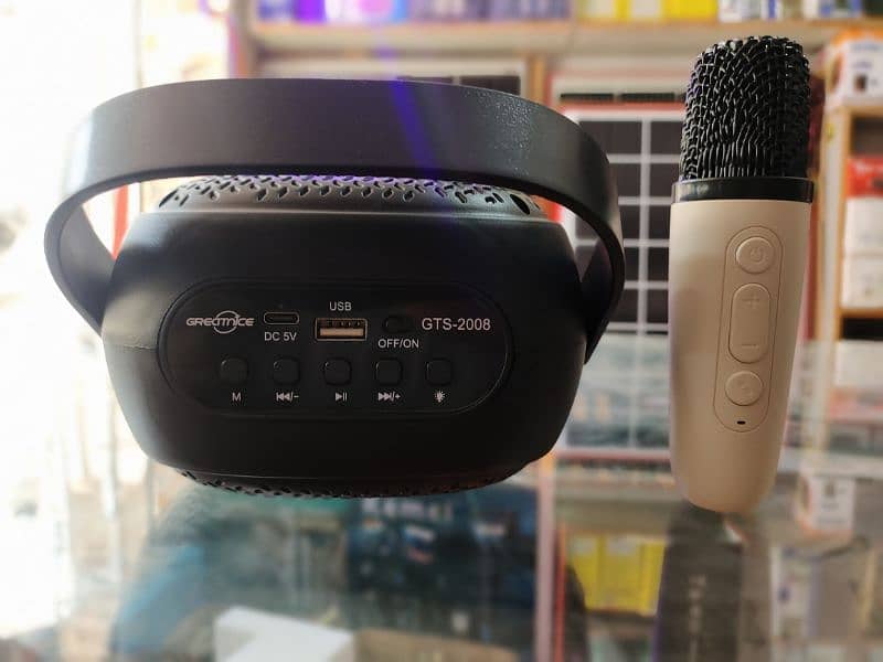 speaker with rechargeable mic 6