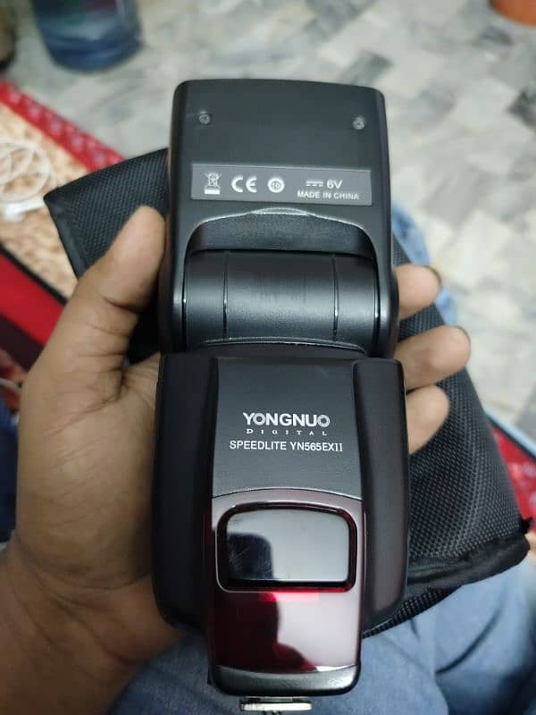 Yongnuo YN-565 EX II TTL Flash Speedlite (Canon) 2