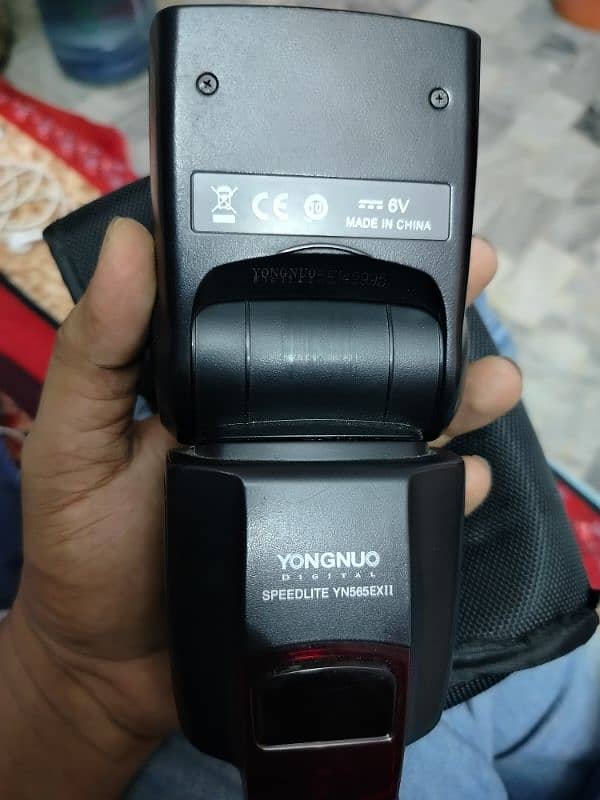 Yongnuo YN-565 EX II TTL Flash Speedlite (Canon) 3