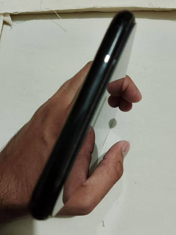 iphone 7 plus NON PTA 4