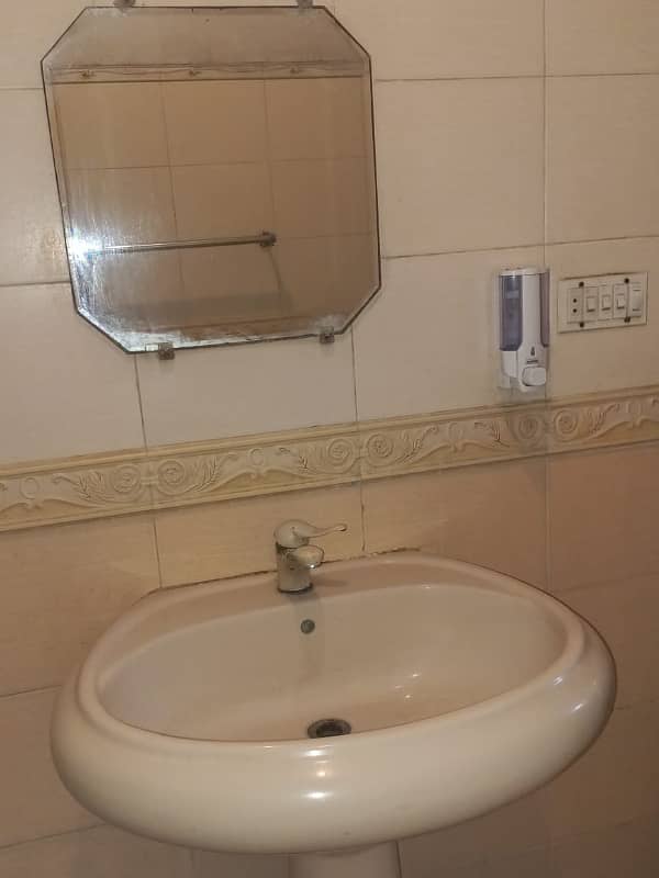 1 bedroom furnished portion available for Rent in bright colony cantt 4