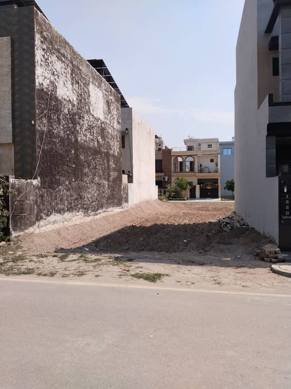 5 marla plot for sale 1