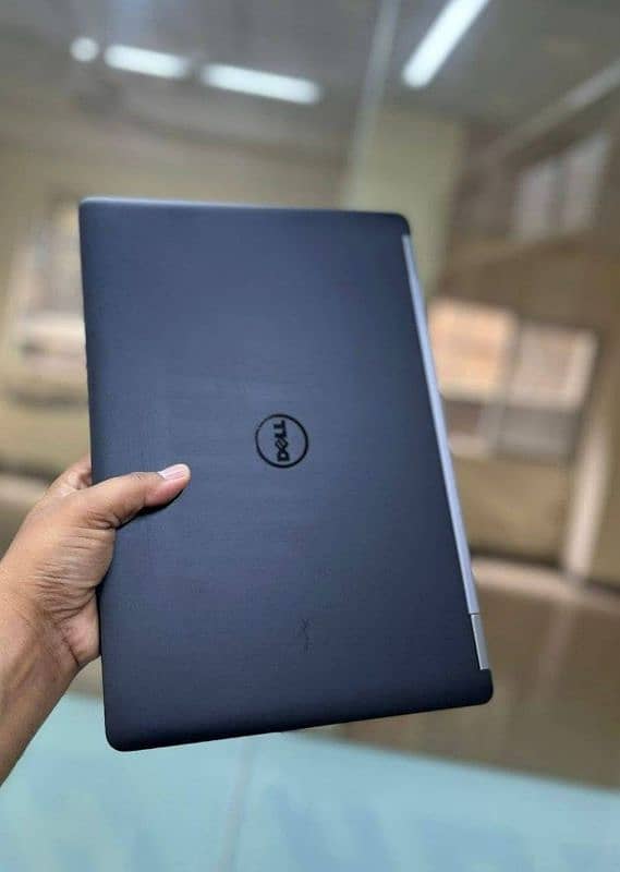 Dell latitude 7470 i7/6th Gen. 0