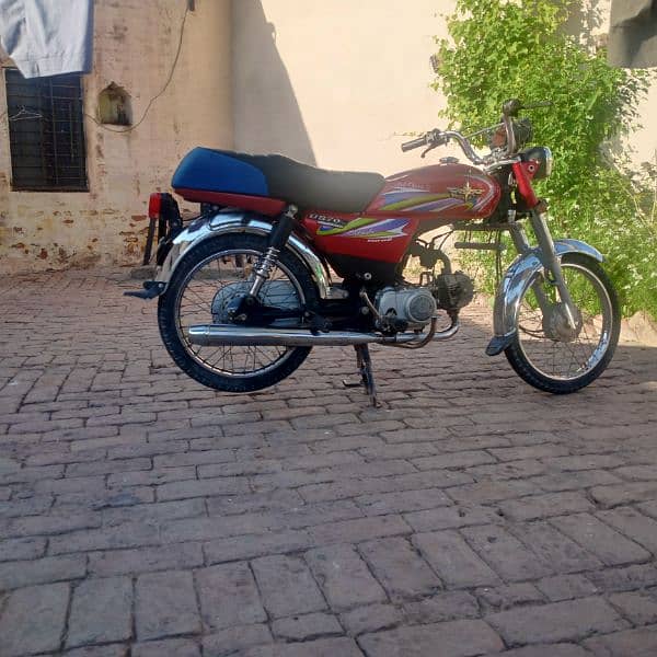 union Star good condition 2021 Model 25 ka number lga huwa hy 0