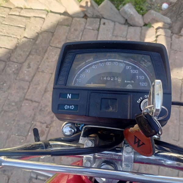 union Star good condition 2021 Model 25 ka number lga huwa hy 4