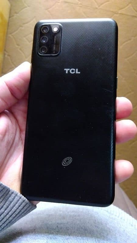 TCL phone 3 GB ram 32 GB memory 11 version Facelock open non PTA 0