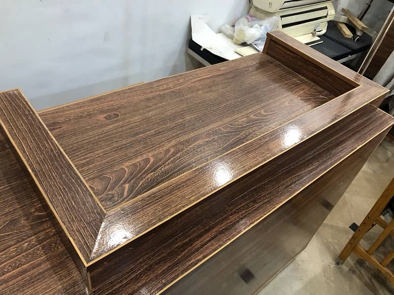 Reception counter 0