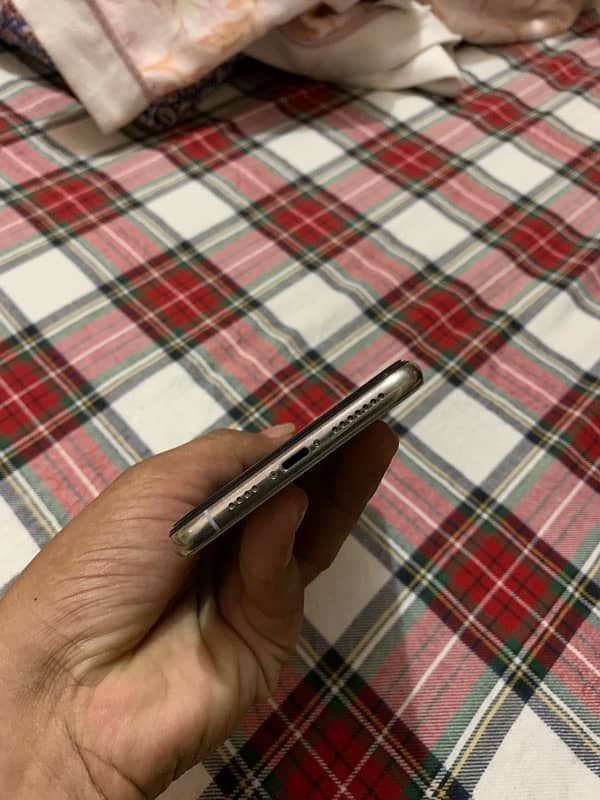 iPhone XS Max 256GB Dual sim PTA Approve waterpack airtight 7