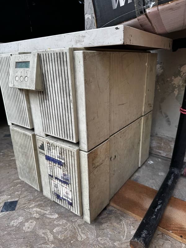 Apc Matrix ups 5000 watts 48v 1