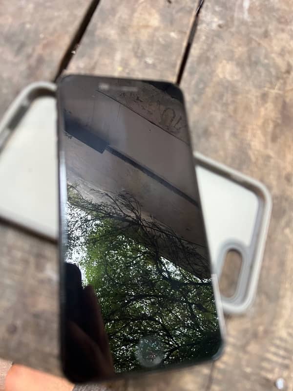 iphone 7 plus 128 gb condition 10/7 pta Approved 5