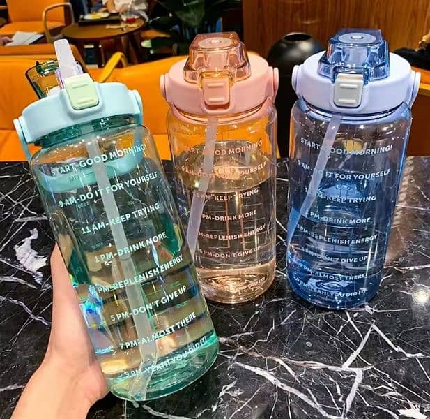 2L portable Waterbottle 0