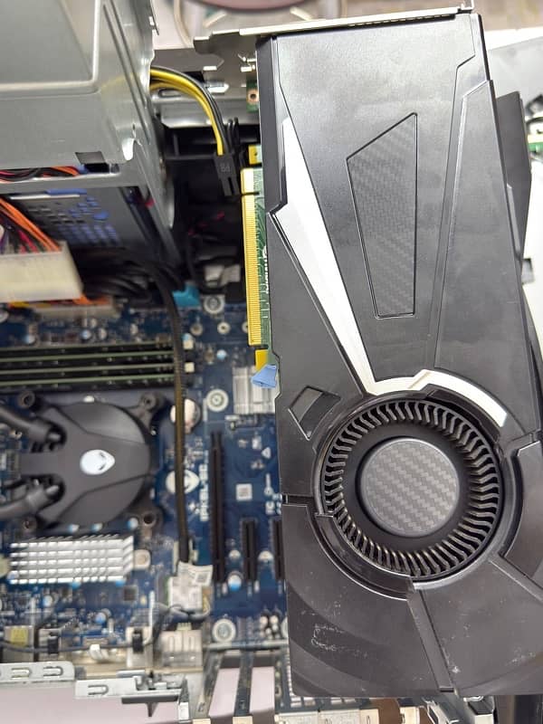 DELL AlienWare Aurora R6 4