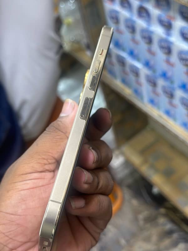 IPHONE 13 PRO MAX 25gb NON PTA JV {WITH BOX} 1