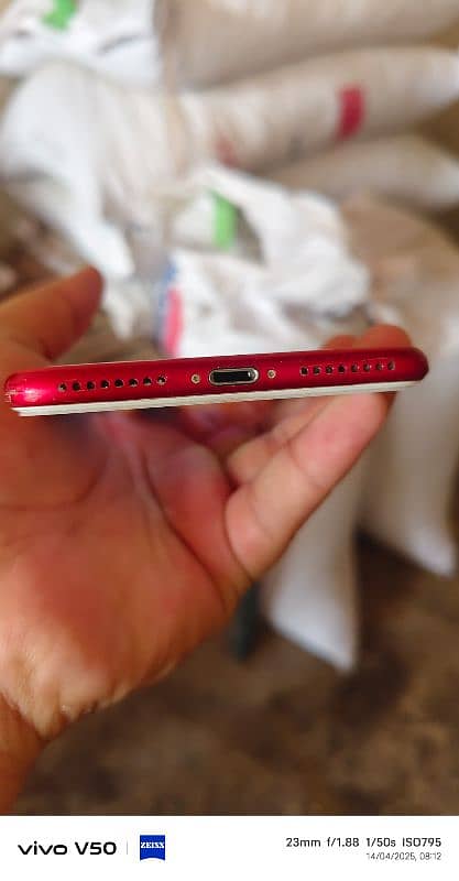 I want to sale my iphone 7plus In lush condition 2