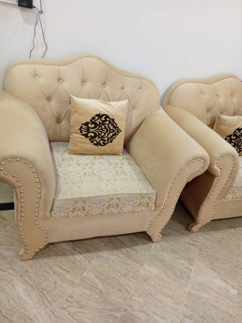 Molty foam use,brand new sofa,3+1+1 seats 1
