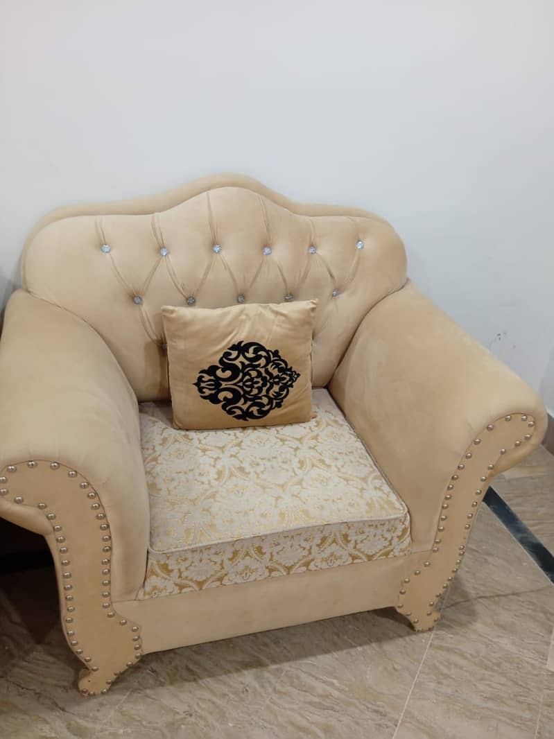 Molty foam use,brand new sofa,3+1+1 seats 3