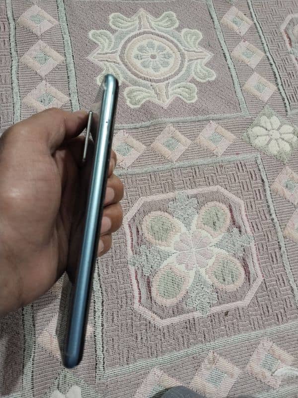Vivo Y20s 4