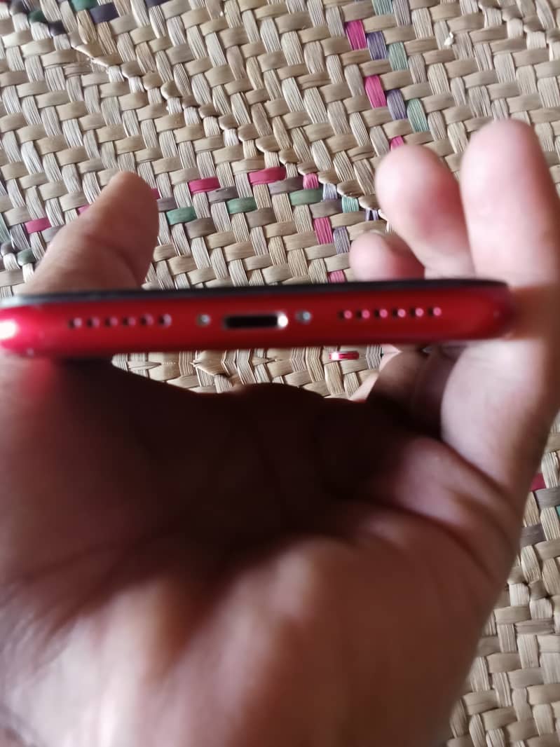 iPhone XR 64 gb battery change 2