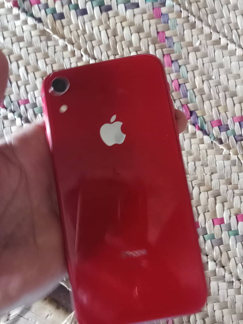 iPhone XR 64 gb battery change 3