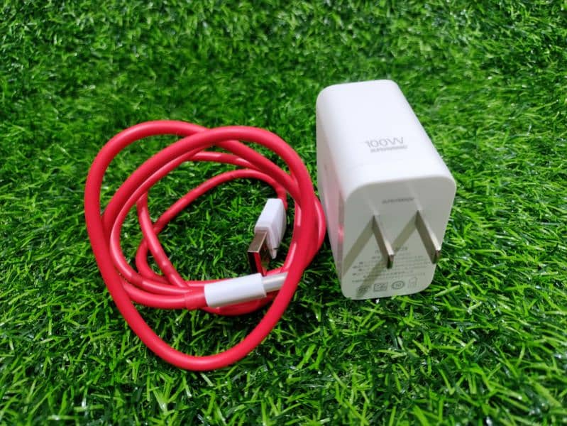 Oneplus 12pro Charger Cable 100watt new 100% original box pulled 0