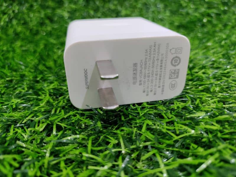 Oneplus 12pro Charger Cable 100watt new 100% original box pulled 4