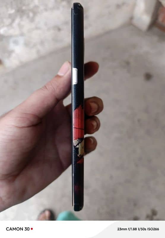 LG V60 thinq 5g (official PTA Approved) 2