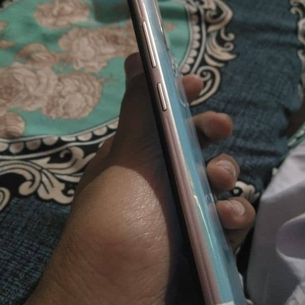 vivo y 19 8/256 5000 mh battery dual sim offical Pta proved with box . 0