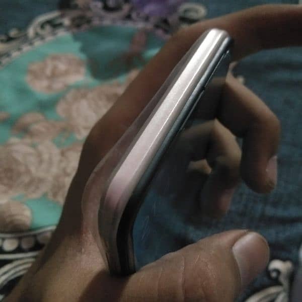 vivo y 19 8/256 5000 mh battery dual sim offical Pta proved with box . 7