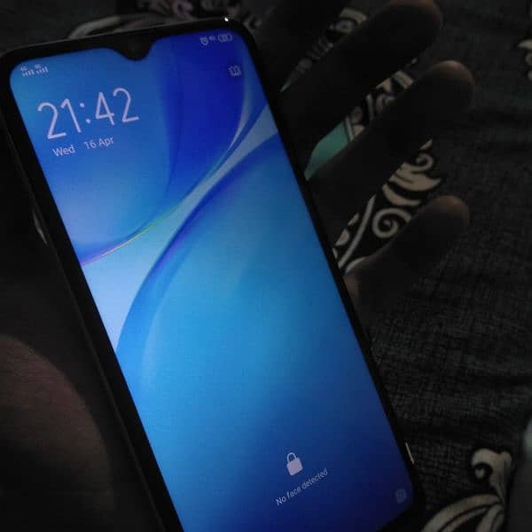 vivo y 19 8/256 5000 mh battery dual sim offical Pta proved with box . 13