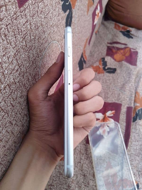 I Phone 6 plus 10/10 PTA Approved 3