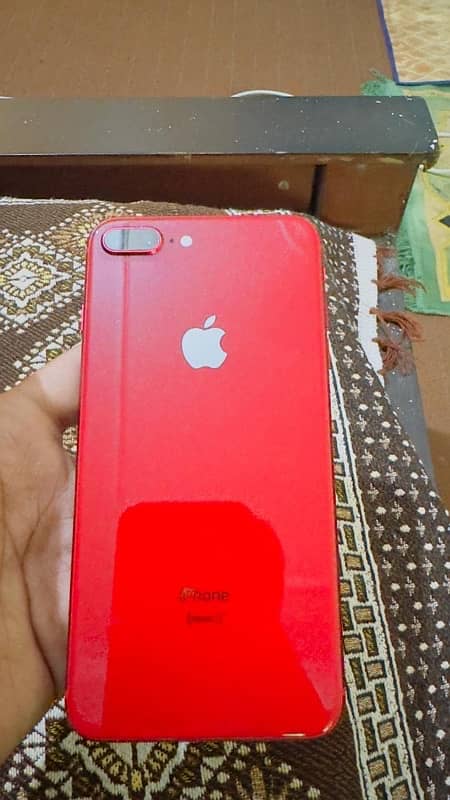 i phone 8 plus just like new  pta approved 0