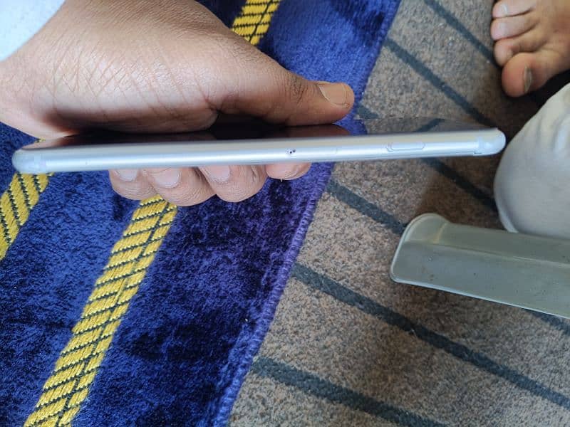 iphone 6s plus for urjant slae no any fult 4